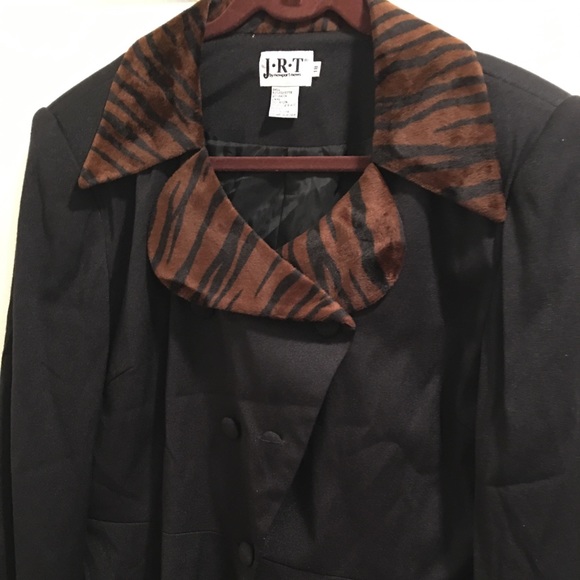 2 piece suite Black & Brown with leopard print - Picture 1 of 8